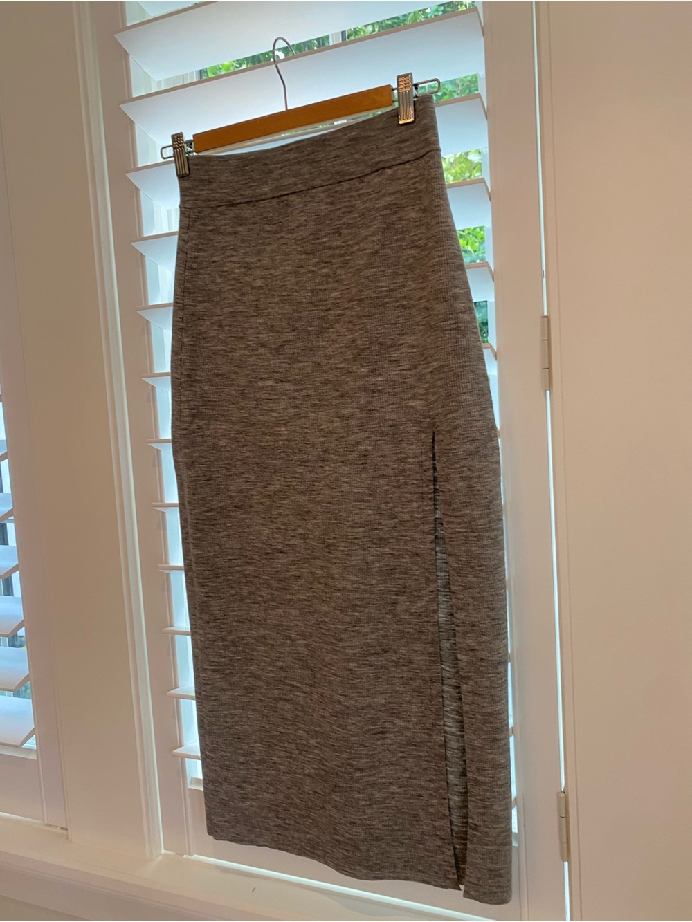 Babaton Gray Knit Midi Skirt with Side Slit Size Medium wool blend - Picture 2 of 3